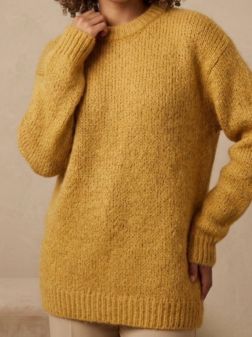 Zara Women's Mustard Yellow Sweater